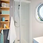Erreka Kamp alanı 4*