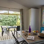 Erreka Kamp alanı
