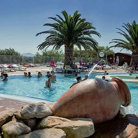 Erreka Camping 4*